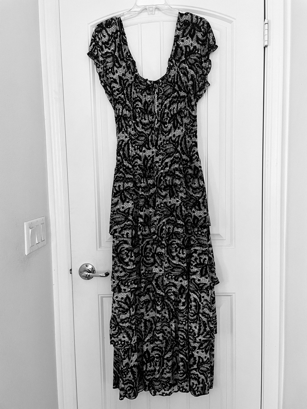 Ace Fashion Black & White Sparkling Floral Tiered Maxi Womens Medium Dress